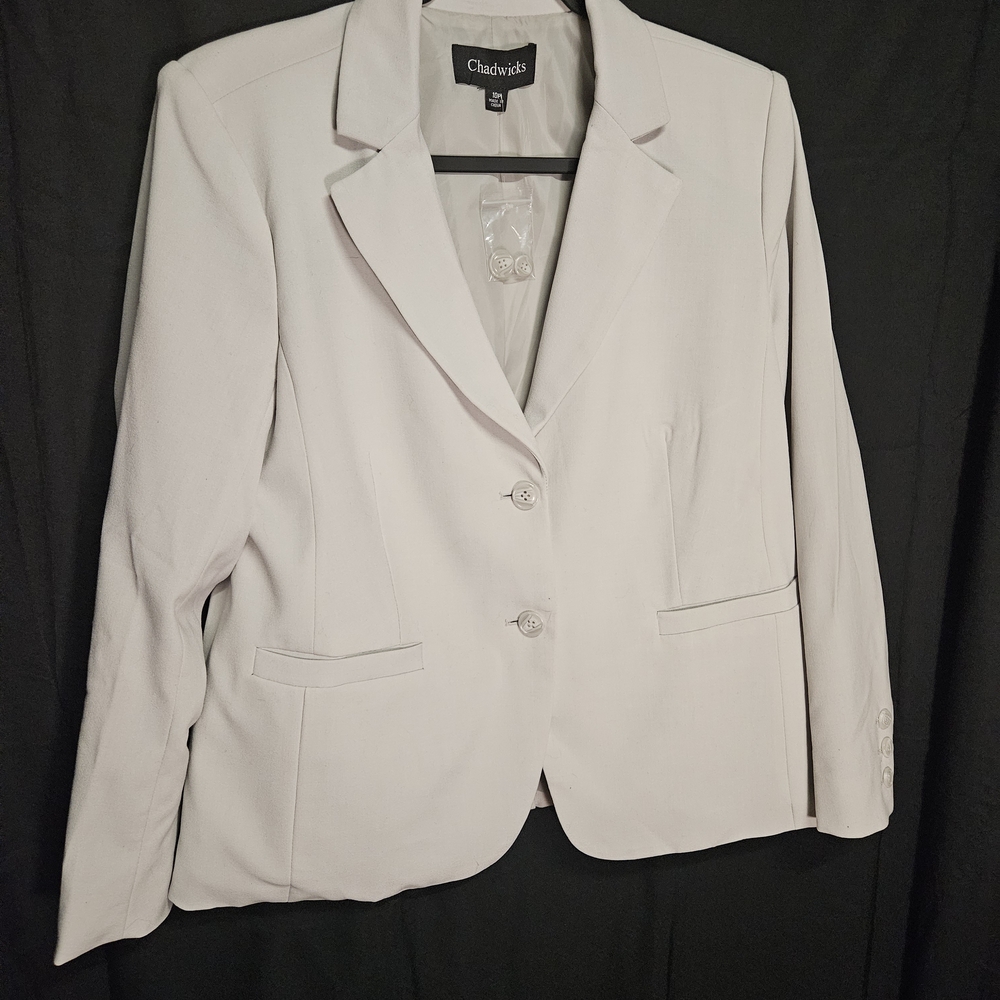 Chadwicks Women's Light Cream Blazer